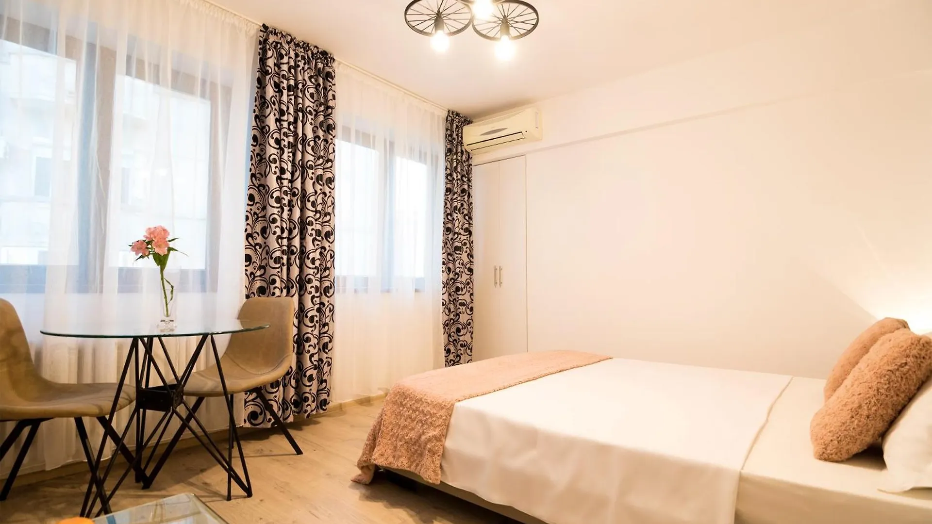 City Core Apartments By Alia Bucarest Romania