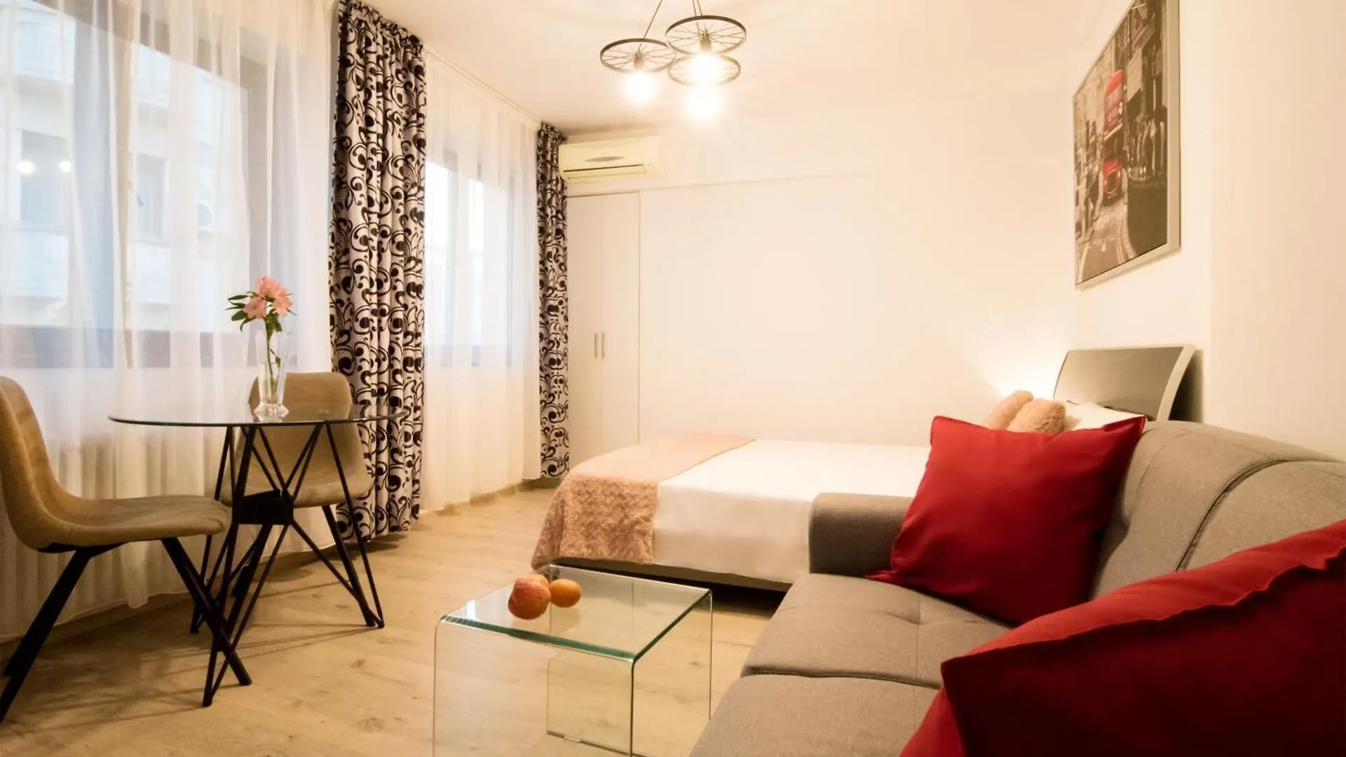 City Core Apartments By Alia Bucarest 0*,