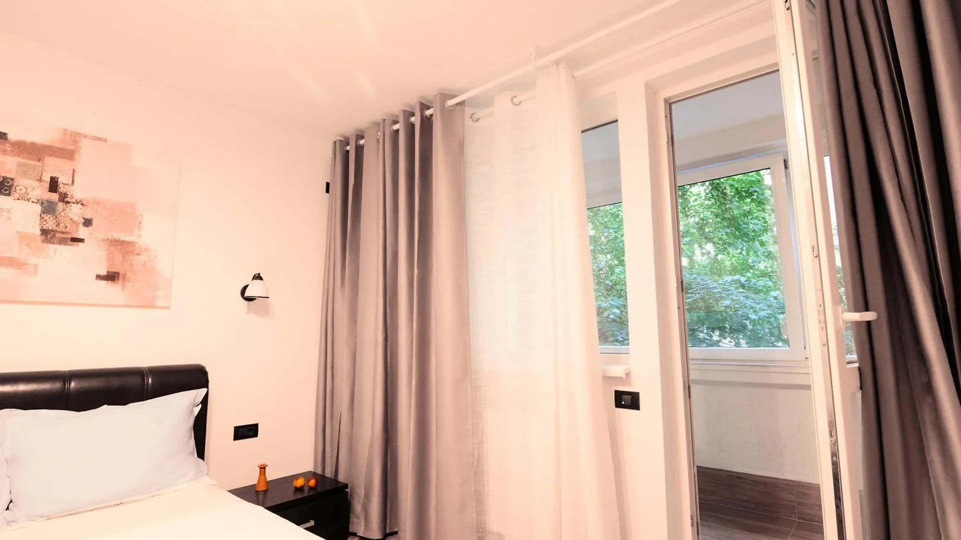 City Core Apartments By Alia Bucarest