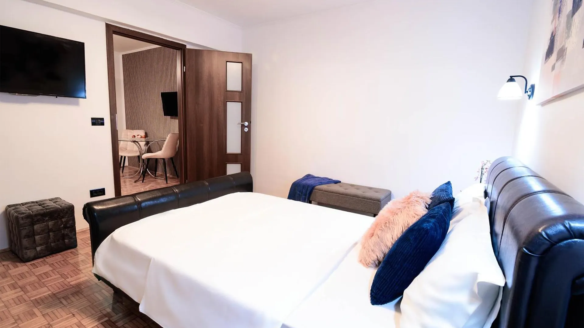 City Core Apartments By Alia Bucharest Romania